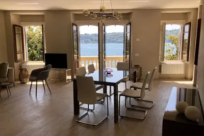 Image de Casa Elisabetta, overlooking the gulf, lake front