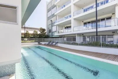 Image de Stylish 3 bedroom Apartment in Fremantle-Outdoor Pool