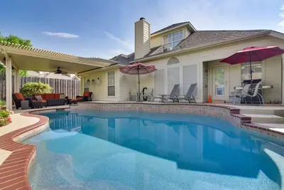 Image de Private Pool w/Full Amenities by Bld & Joe Pool Lk