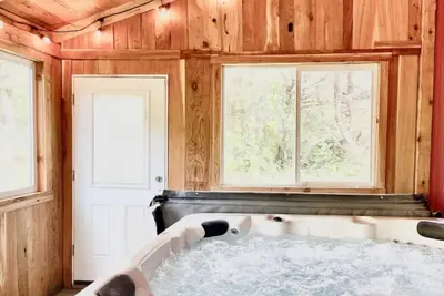 Image de Relax at Beach Barn Getaway with Hot Tub - Short Walk to the Beach