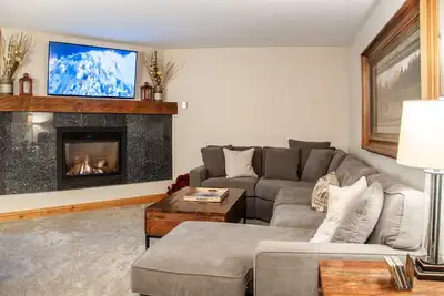 Image de Avon Condo with spectacular location and amenities