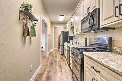 Image de Mountain-View Apartment Near Pigeon Forge Parkway!