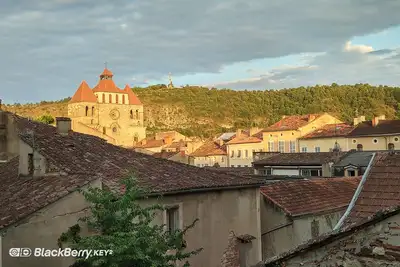 Image de Loue grande et belle maison en plein coeur du vieux cahors historique