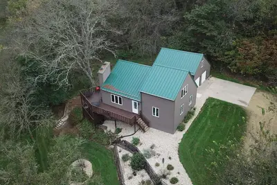 Image de Escape to Serenity at The Covered Bridge Hideaway-The Perfect Vacation Rental! \n