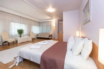 Image de Valence - Grand Appartement Suite