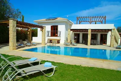Villas superieures Aphrodite Hills | Villa Superieure 0341 | Climatisation | 4 chambres | Paphos