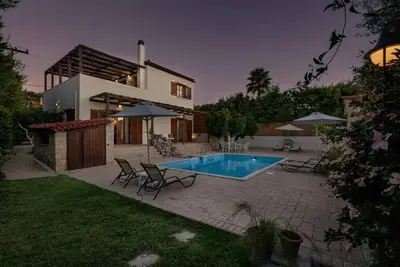 Villa Crete exclusive | Villa Citrus | 3 chambres | Piscine privee | Rethymnon
