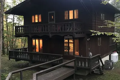 Image de Enchanting Family/Work Escape (with high speed wi-fi)!