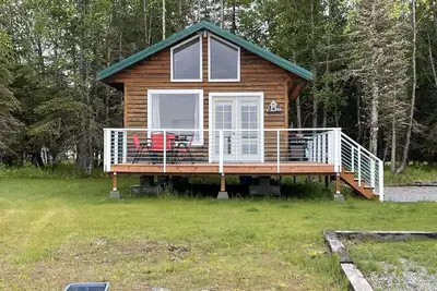 Image de Cozy Waterfront Cabin, Central Kenai - Alaskan Sunset Cabins: 'Kalgin'