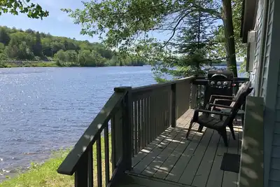 Image de Kayaks * Canoe * Paddle Boards * Wifi * Satellite Tv