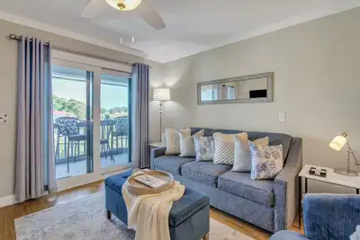 Image de Beachside Condo with Oceanviews & Resort Amenities