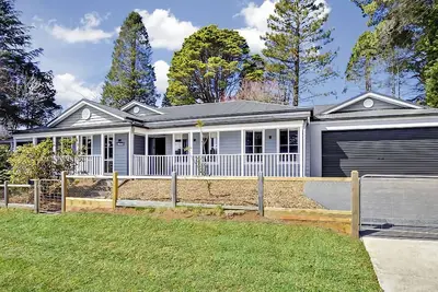 Image de Winsome | New Modern home beautifully decorated | close to center of Blackheath