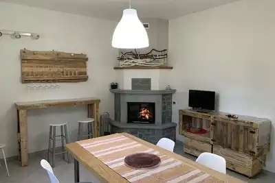 Image de House surrounded by greenery: Cà dell'Argentina