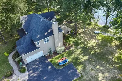 Image de Riverfront home on the Hudson, minutes to Saratoga