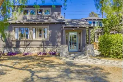 Classic California Craftsman - Walk to the Beach!