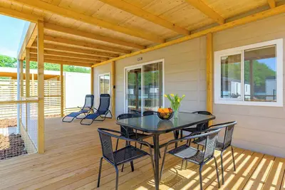 Image de maison de vacances dans un camping nudiste