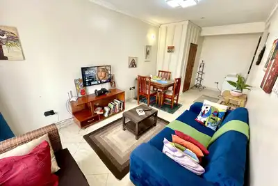 Cozy Apartment in Central Kla. **Unlimited Wifi, Netflix. Entire Apartment.