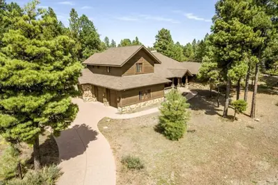 Image de Luxury Summer & Winter Retreat