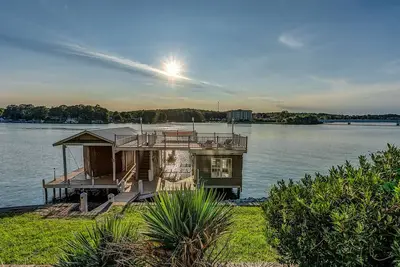 Image de Paradise - Pet-Friendly / Private Pool / Firepit / Sunset Views