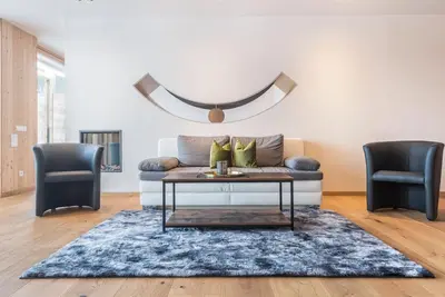 Image de Bel appartement \"Aura Chalets Nr 1\" avec vue sur les montagnes, Wi-Fi et jardin