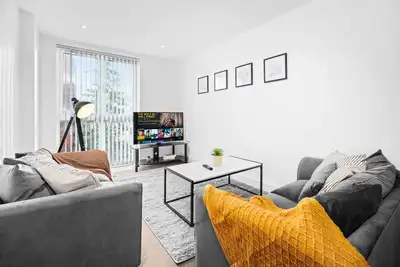 Cutlass Suite - Broad Street - Parking