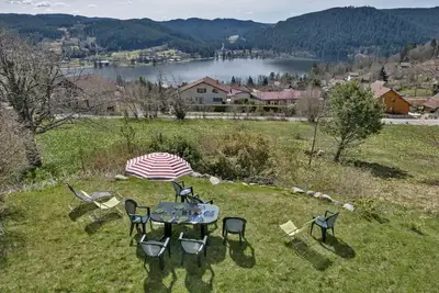 Image de House With Magnificent View On The Lake - South Facing - 9 People