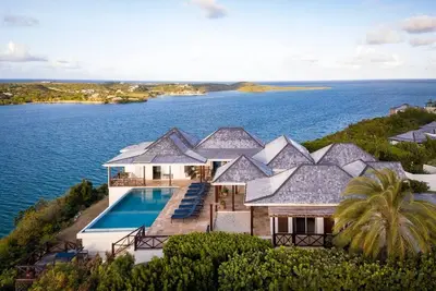 Image de Beautiful Luxury Villa, Private Pool, Outdoor Lounge & Bbq, Stunning Views