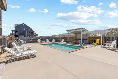 Image de Premier Oceanfront Dog Friendly w/ Pool, Hot Tub, Ev Charger, Game Room, Theater