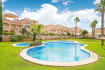 Image de Majestic Bungalow à Orihuela avec Sauna