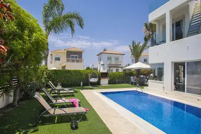 Image de You and Your Family will Love this 5 Star Villa with Private Pool, Ayia Napa Villa 1373
