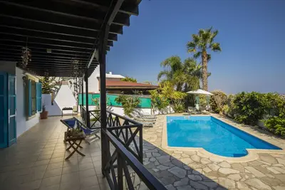 The Ultimate Guide to Renting Your Luxury 3 Bedroom Villa, Protaras Villa 1481
