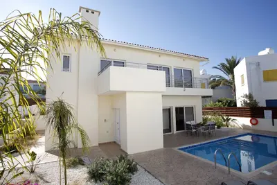 At Last You can Rent the Perfect Luxury Villa near Fig Tree Bay, Protaras Villa 1475