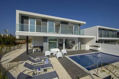 Imagine You and Your Family Renting this Luxury Villa in Protaras, minutes from the Beach, Protaras Villa 1503