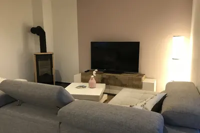 Image de Luxus Ferienwohnung für 6 P. mit Sauna & Holzofen - am Wasser und in Strandnähe