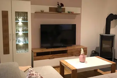 Image de Ferienhaus für 12 P. mit Sauna & Ofen, Direkt am Wasser - 2 Haushälften