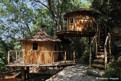 Image de La cabane Chant De La Nature