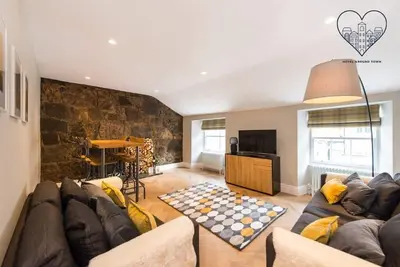 Image de City Centre, Newly Refurbished Stylish Apartment