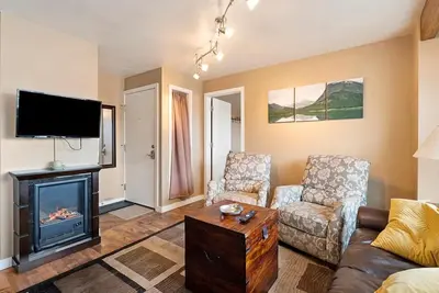 Newly Updated 2 Bedroom Condo in the Heart of Downtown Whitefish!