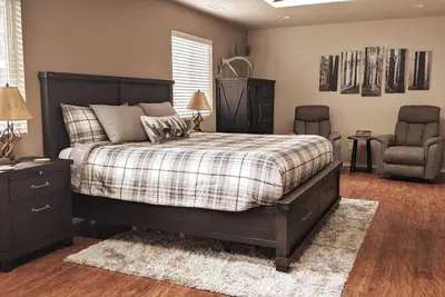 Image de Flagstaff getaway! Dog Friendly, No Fee - Hot Tub - Fire Pit - Central A/C