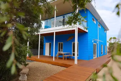 Image de Jonus Big Blue - Retreat to Long Beach