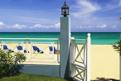 Image de Luxury 6 Bed Beach Villa in Runaway Bay