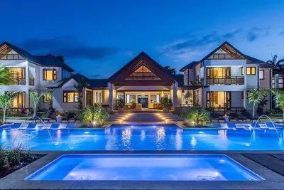 Image de Luxury 7 Bed Beach Villa in Ocho Rios