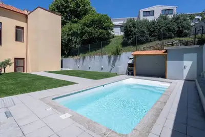 Image de Duplex Terrace and Pool by Host Wise