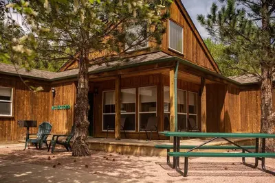 Image de Mt. Oxford Chalet at Creekside chalets