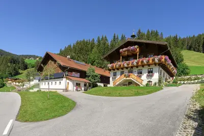 Image de Appartement spacieux avec balcon