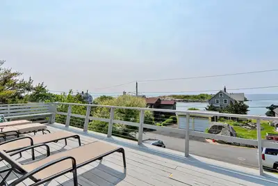 Image de Salt Island Views: à distance de marche de Good Harbor & Long Beach.