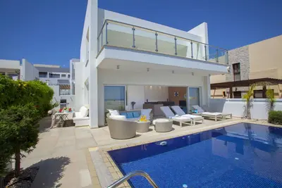 How to Rent Your Own Villa in Protaras with Fantastic Private Pool, Protaras Villa 1537