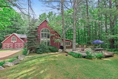 Image de Something for everybody! This house is a crowd pleaser! \n