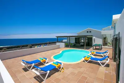 Image de Detached villa with sea views, 3 bedrooms, 2 bathrooms, private pool, WiFi, Bbq