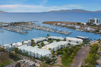 Image de Ocean and River views!